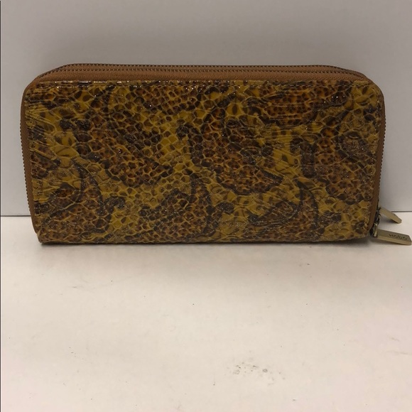 Hobo Wallet Autumn Paisley Grain Leather New - Picture 2 of 7